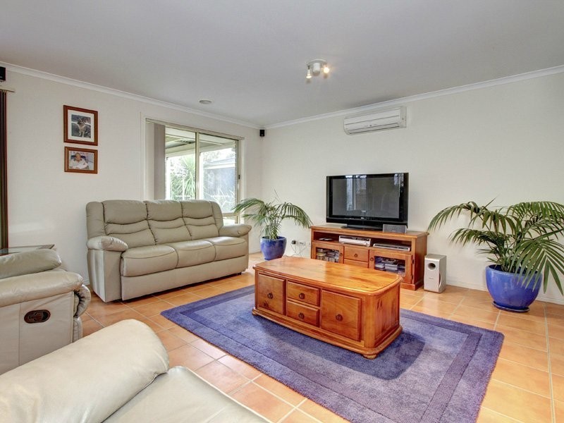 25 Longwood Drive, Mornington VIC 3931