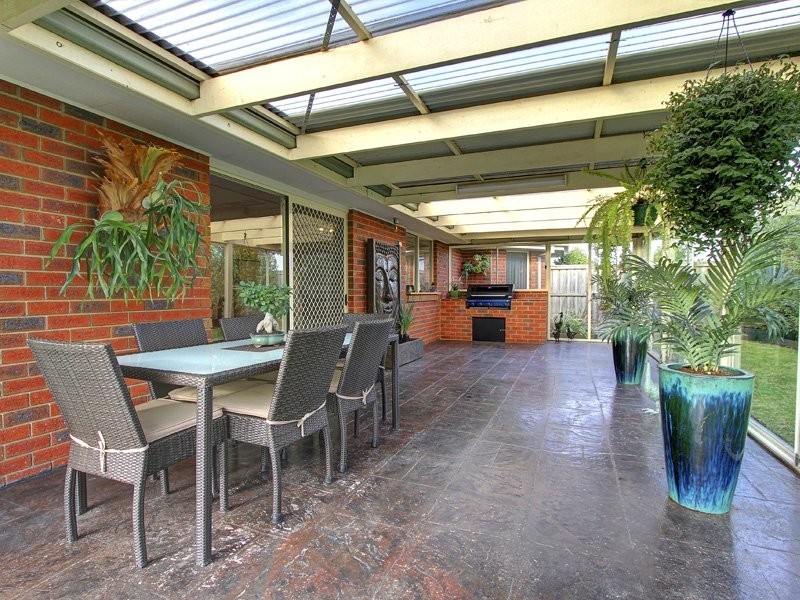 25 Longwood Drive, Mornington VIC 3931