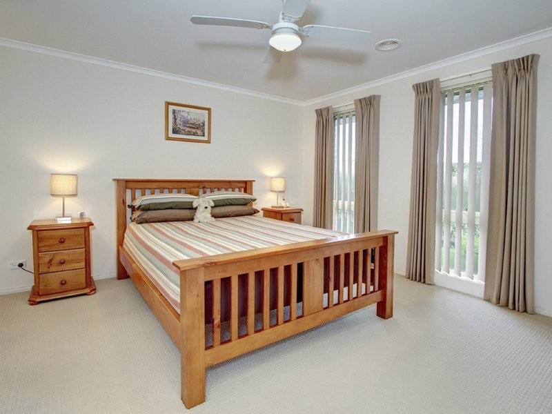 25 Longwood Drive, Mornington VIC 3931