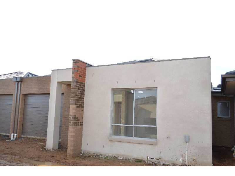 1-15/41 Green Island Avenue, Mount Martha VIC 3934