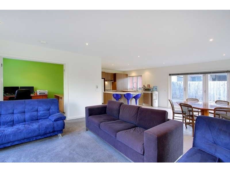 71 St Mitchell Circuit, Mornington VIC 3931