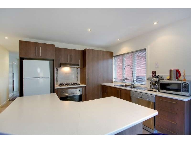 71 St Mitchell Circuit, Mornington VIC 3931
