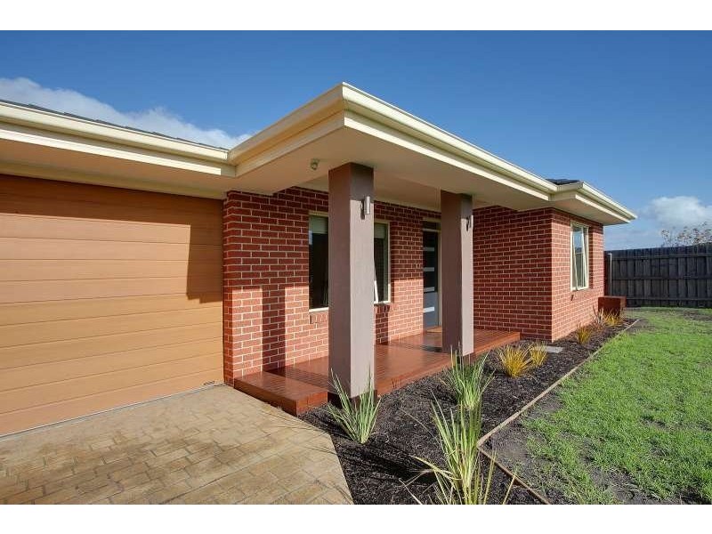 71 St Mitchell Circuit, Mornington VIC 3931