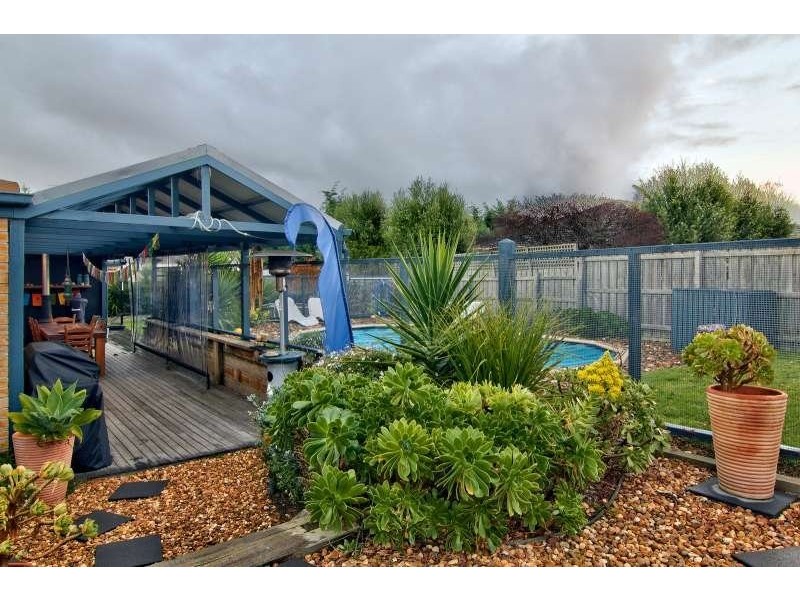 17 Galilee Court, Mount Martha VIC 3934