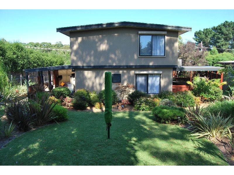 10 Legacy Drive, Mount Martha VIC 3934