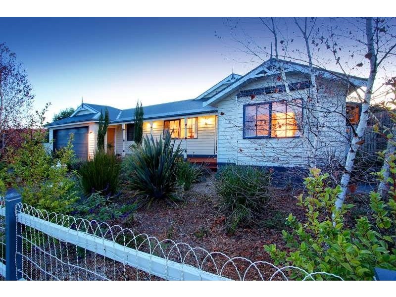 11 Arleon Court, Somerville VIC 3912