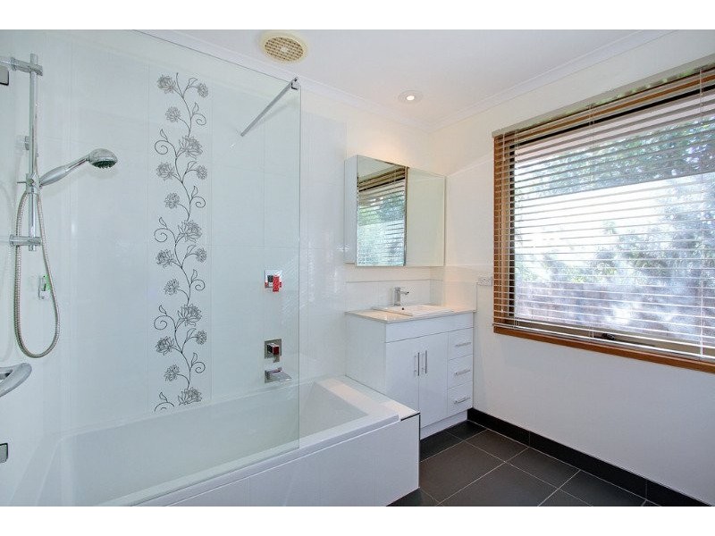 7 Jamboree Close, Mornington VIC 3931