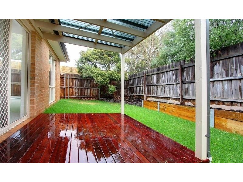 16 Hutson Way, Mount Martha VIC 3934