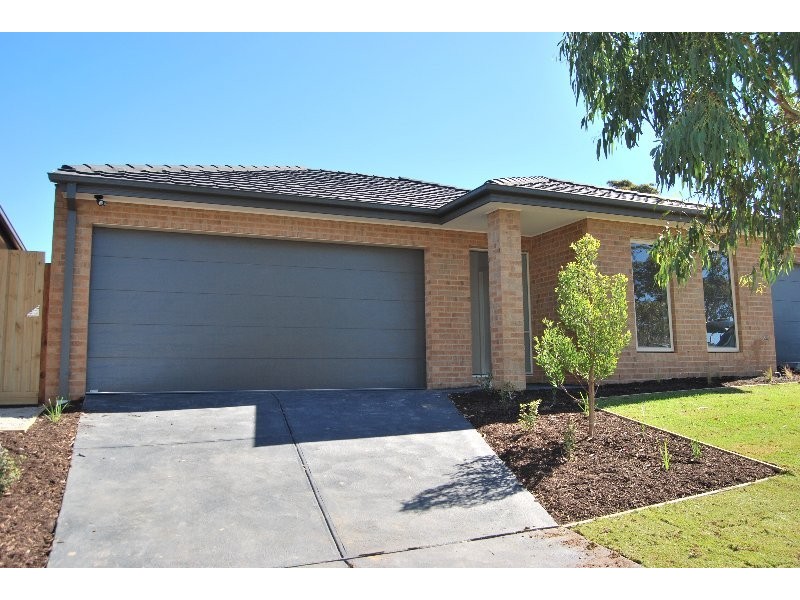 17 Hutson Way, Mount Martha VIC 3934