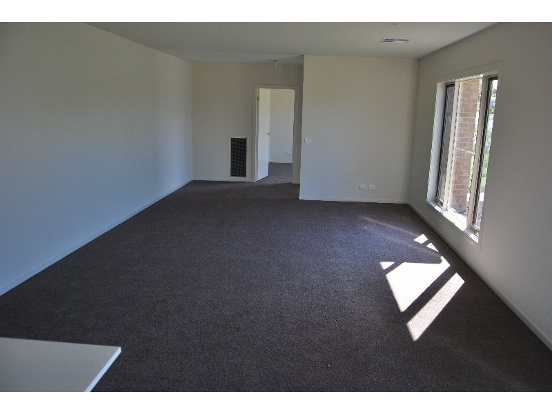 17 Hutson Way, Mount Martha VIC 3934