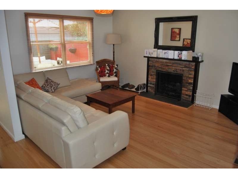 15 Kent Street, Mornington VIC 3931