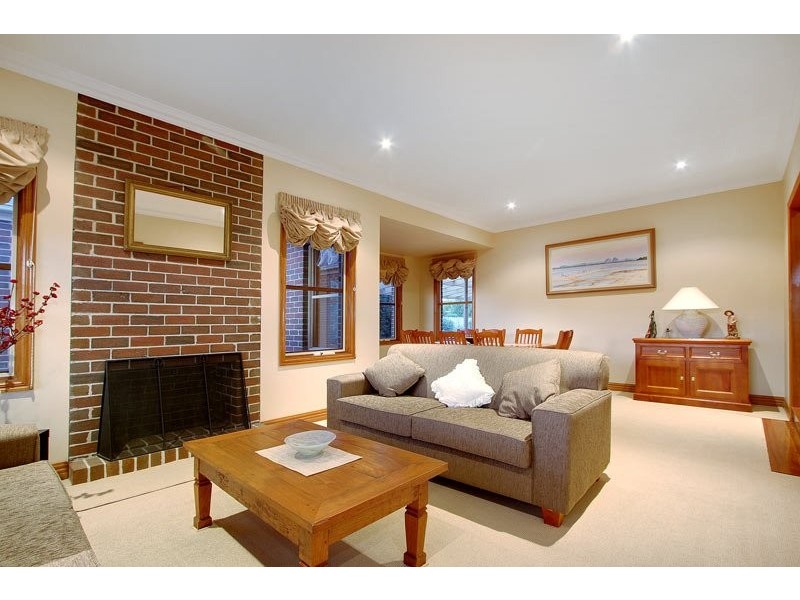 8 Ella Bella Way, Mornington VIC 3931