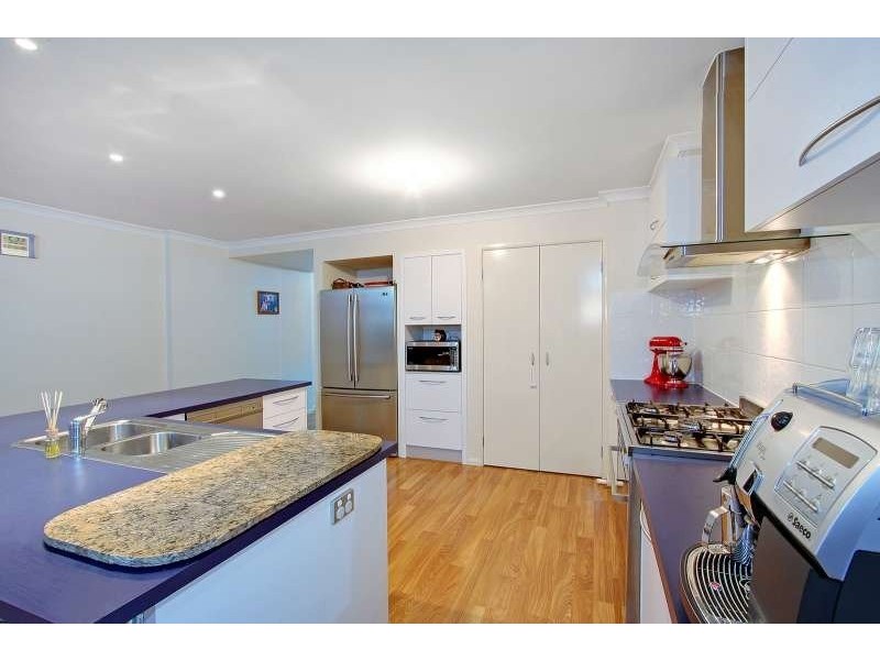 6 Eden Park Drive, Mornington VIC 3931