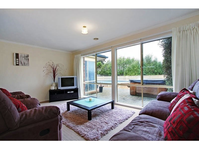 5 Sabo Place, Mount Martha VIC 3934