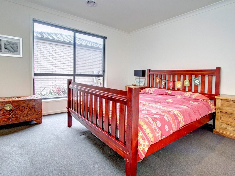 21 Emarald Close, Mornington VIC 3931