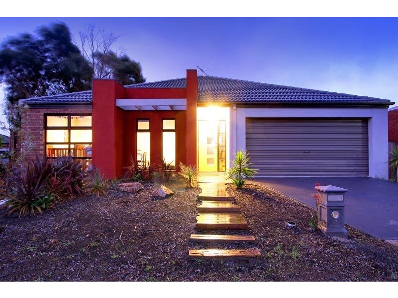 21 Emarald Close, Mornington VIC 3931