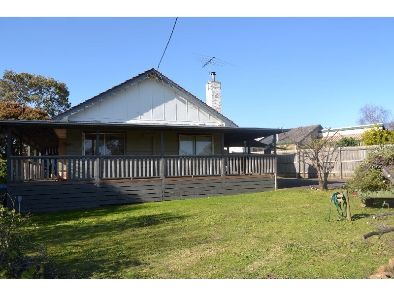 1 Van Ness Ave, Mornington VIC 3931