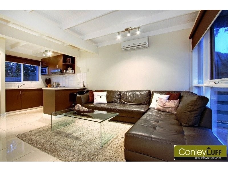 2/14 Fleet Street, Mornington VIC 3931