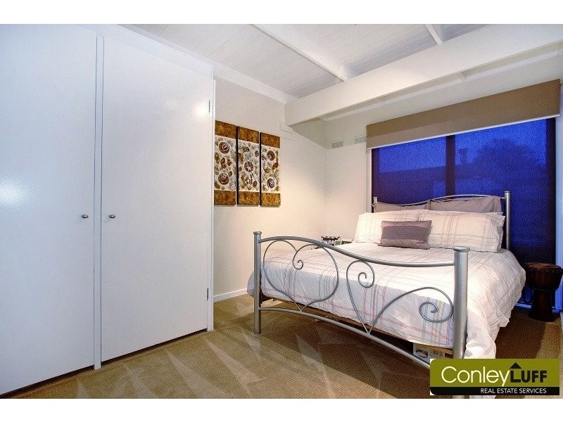 2/14 Fleet Street, Mornington VIC 3931