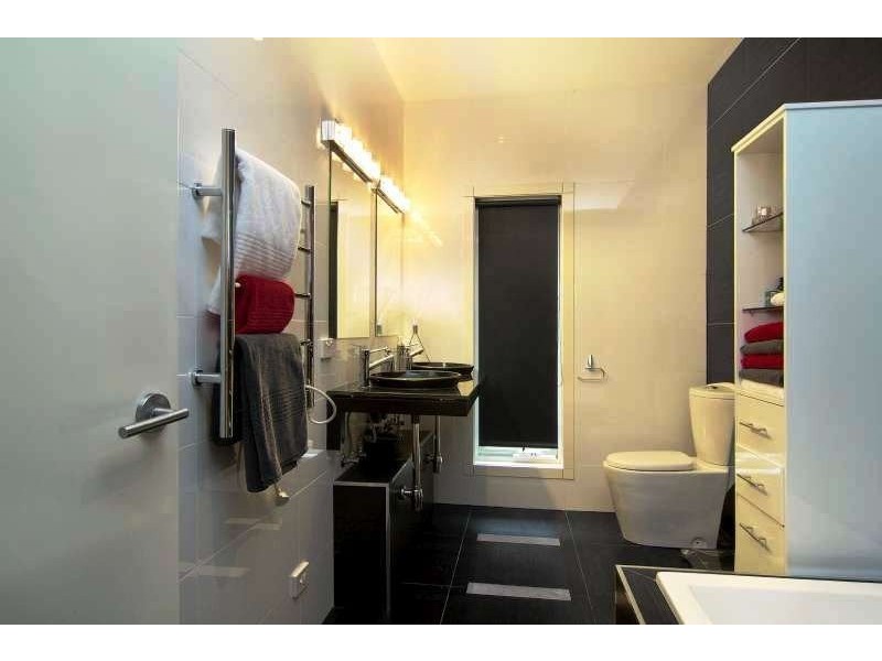 1/10 Kent Street, Mornington VIC 3931