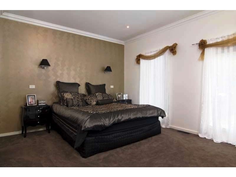 1/10 Kent Street, Mornington VIC 3931