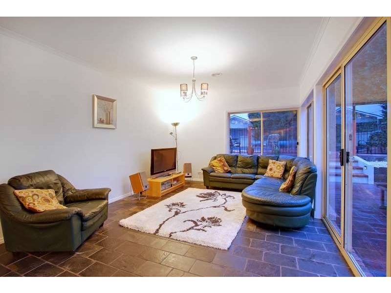9 Stanton Close, Mount Martha VIC 3934
