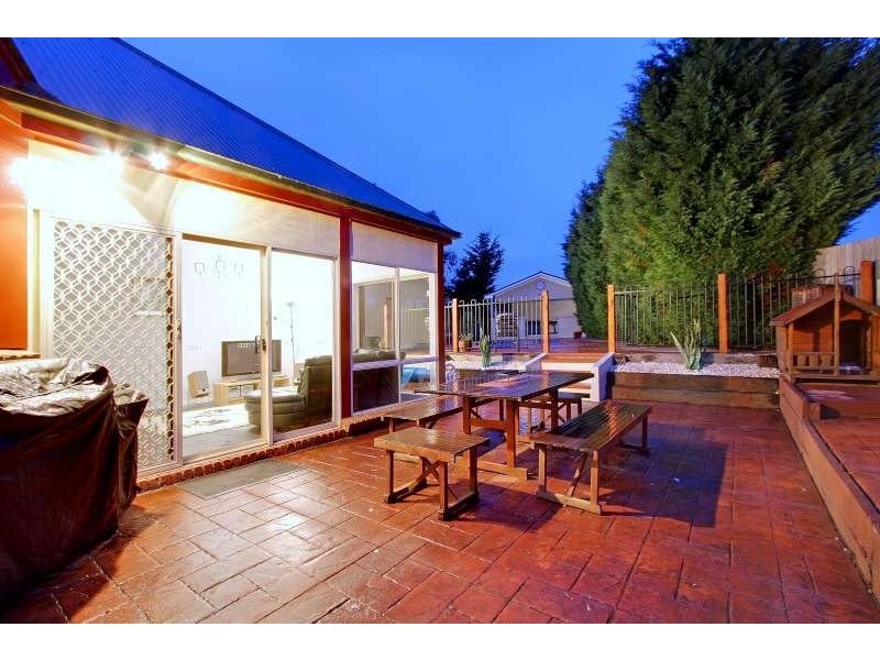 9 Stanton Close, Mount Martha VIC 3934