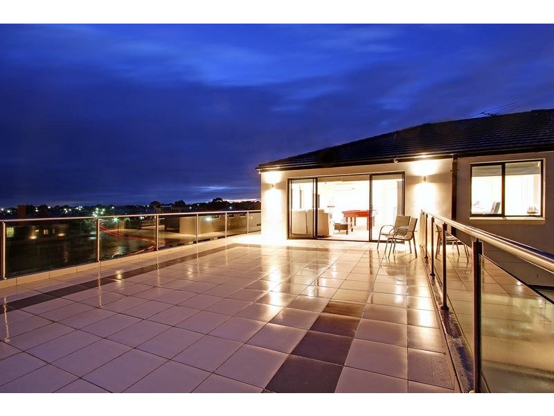 84 Summerfields Drive, Mornington VIC 3931