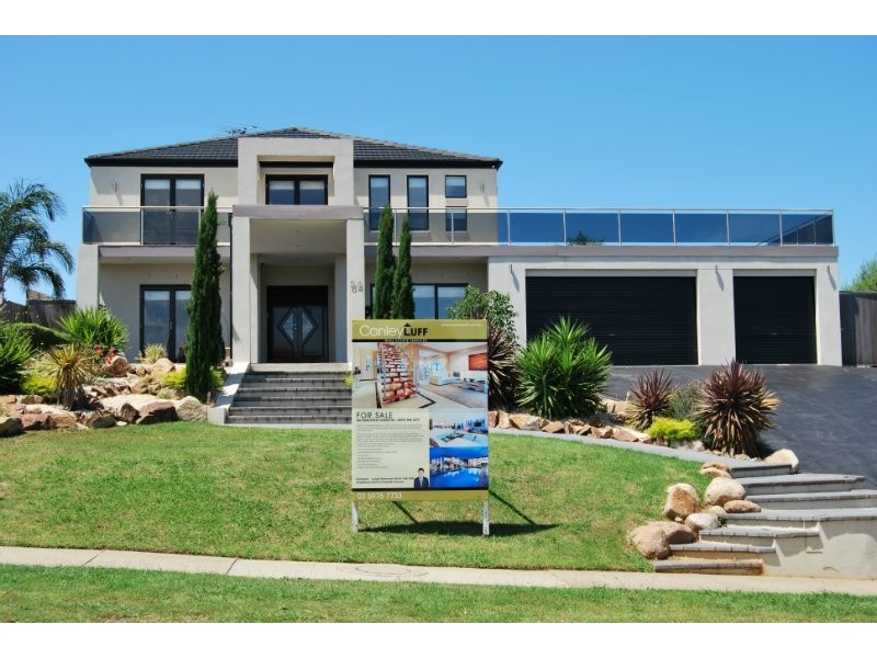 84 Summerfields Drive, Mornington VIC 3931