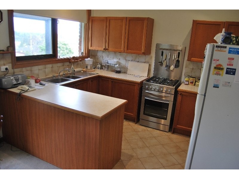 5/33 Balcombe Street ( facing Shandon St), Mornington VIC 3931