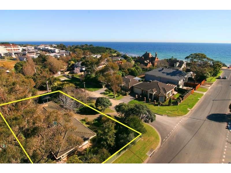 7 Bath Street, Mornington VIC 3931