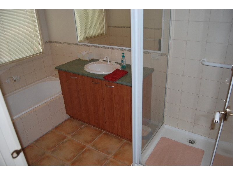 1/30 Vale Street, Mornington VIC 3931