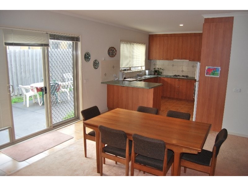 1/30 Vale Street, Mornington VIC 3931