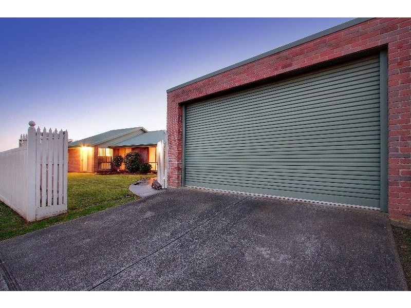 41 Parkside Crescent, Mornington VIC 3931