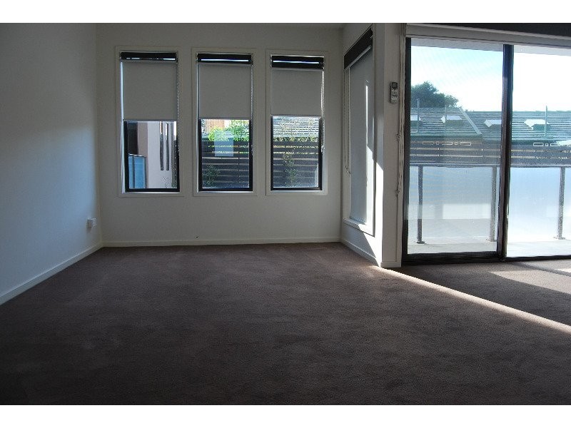 5, 47 Spray Street, Mornington VIC 3931