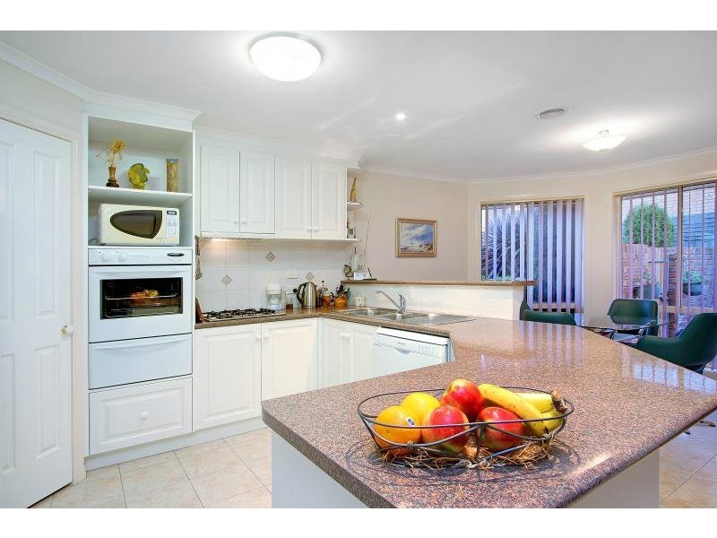 8 Port Phillip  Drive, Mornington VIC 3931