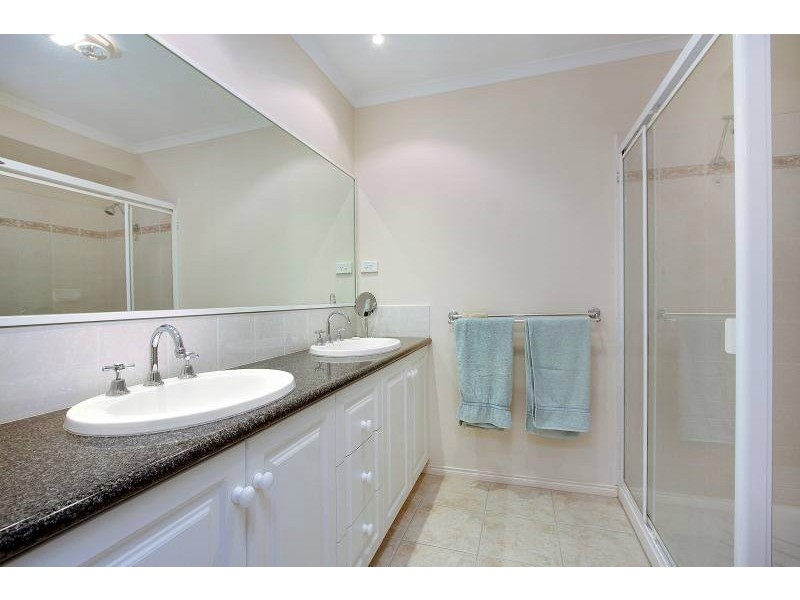 8 Port Phillip  Drive, Mornington VIC 3931