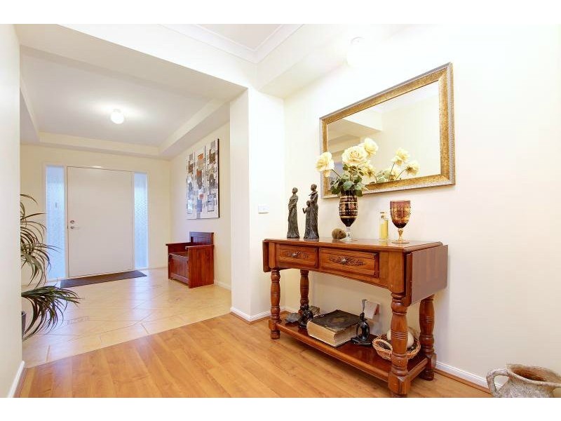 19 Brydon Close, Mornington VIC 3931