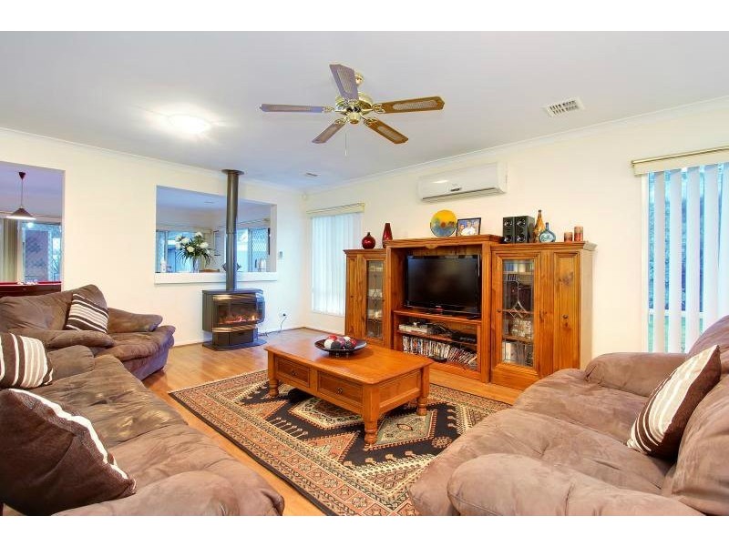 19 Brydon Close, Mornington VIC 3931