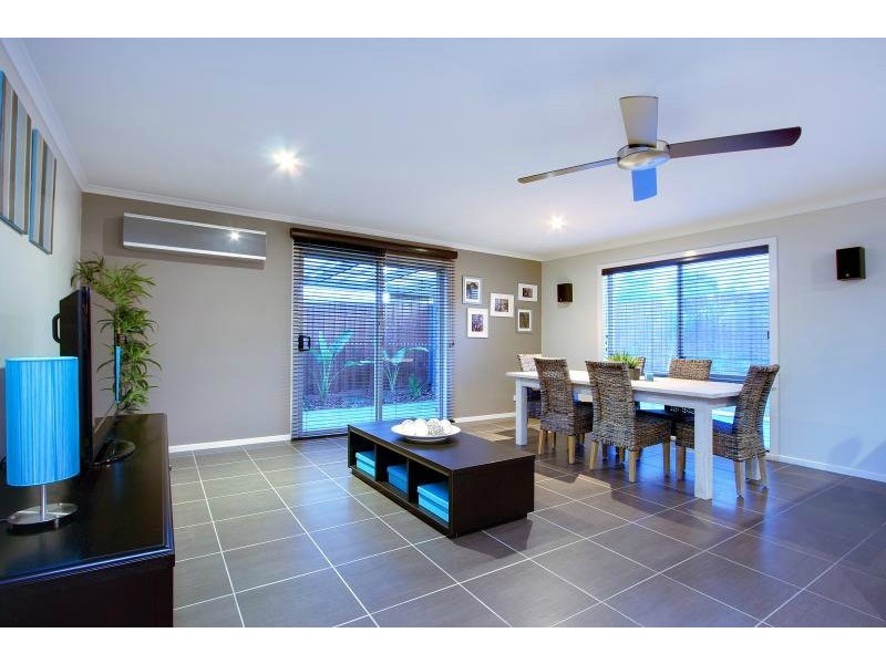 20 Desert Hill Drive, Mount Martha VIC 3934