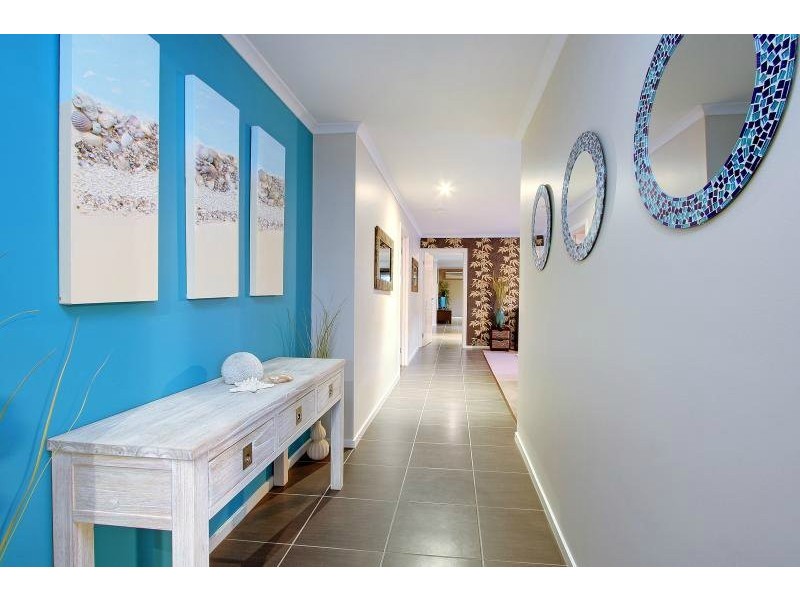 20 Desert Hill Drive, Mount Martha VIC 3934