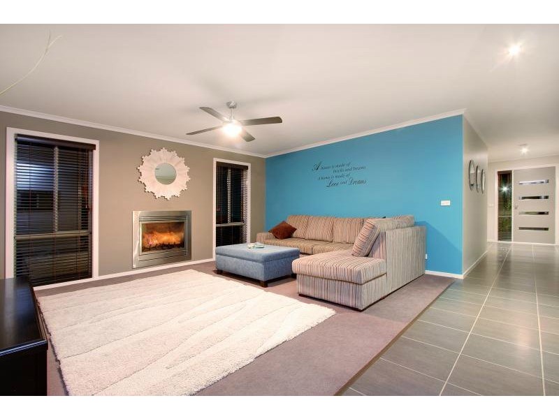 20 Desert Hill Drive, Mount Martha VIC 3934