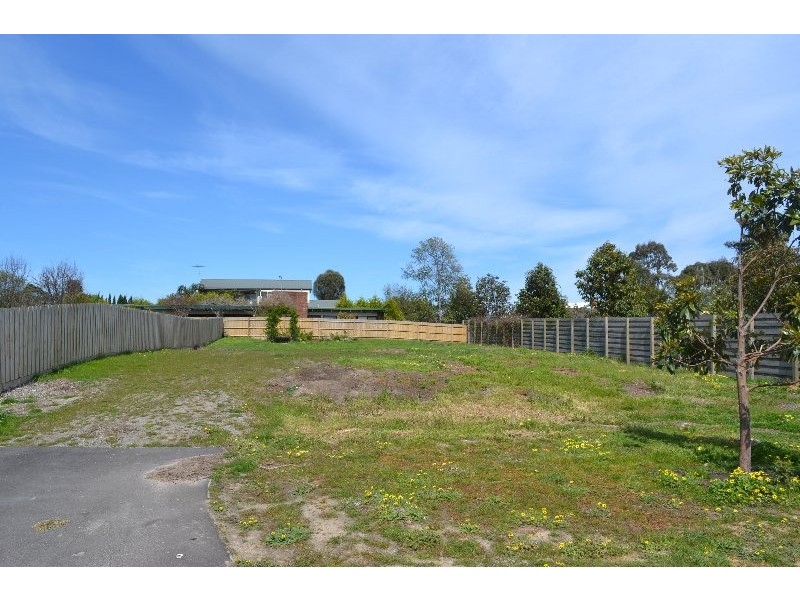 1 Fedra Crt, Mount Martha VIC 3934