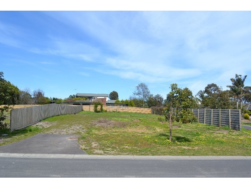 1 Fedra Crt, Mount Martha VIC 3934