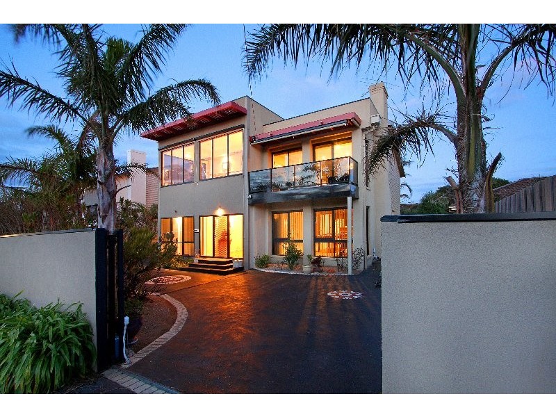 645 Esplanade, Mornington VIC 3931