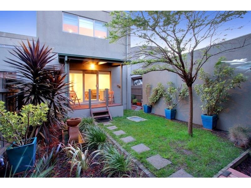 4 Strachans Road, Mornington VIC 3931