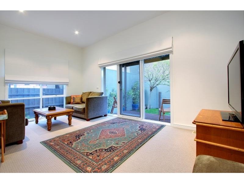 4 Strachans Road, Mornington VIC 3931