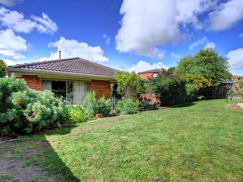 9 Jacaranda Crescent, Mornington VIC 3931