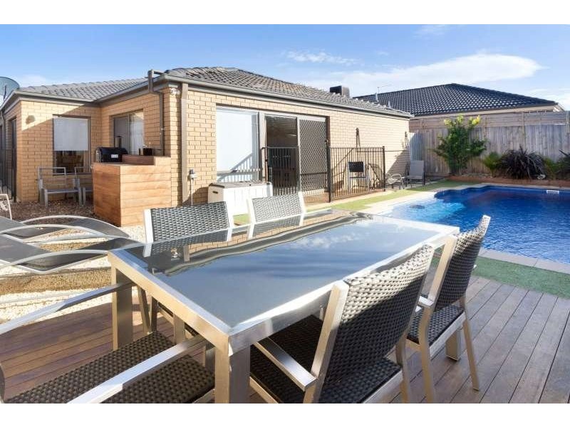 34 Marthas Ridge Dve, Mount Martha VIC 3934