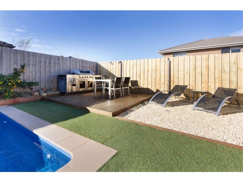 34 Marthas Ridge Dve, Mount Martha VIC 3934